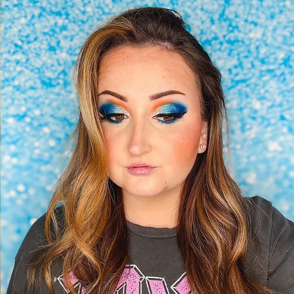 Kellogg's Frosted Flakes x Glamlite Cosmetics Eyeshadow Palette 15 Shades NEW! - Picture 14 of 15